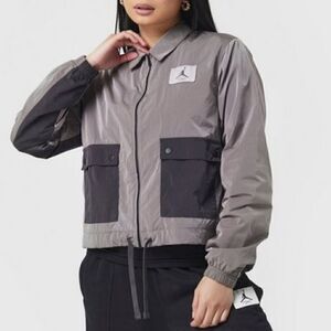 Air Jordan 1 2 3 4 11 Essentials Woven Jacket Size Medium M Cool Grey Bred UNC